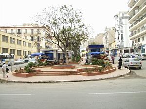 163-ORAN-Juin06-la place HOCHE